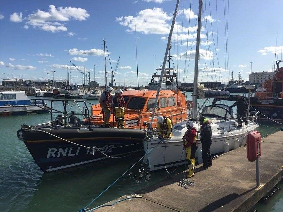 The casualty yacht safe in Dover harbour. Credit:RNLI/John Miell (18321102)
