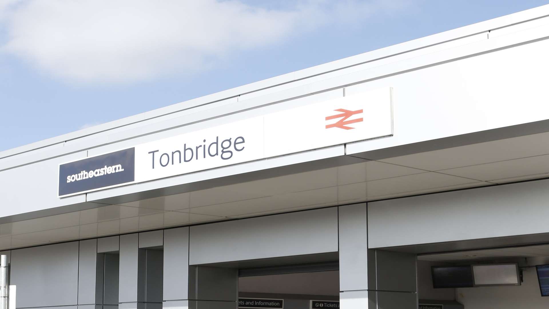 Tonbridge Railway Station