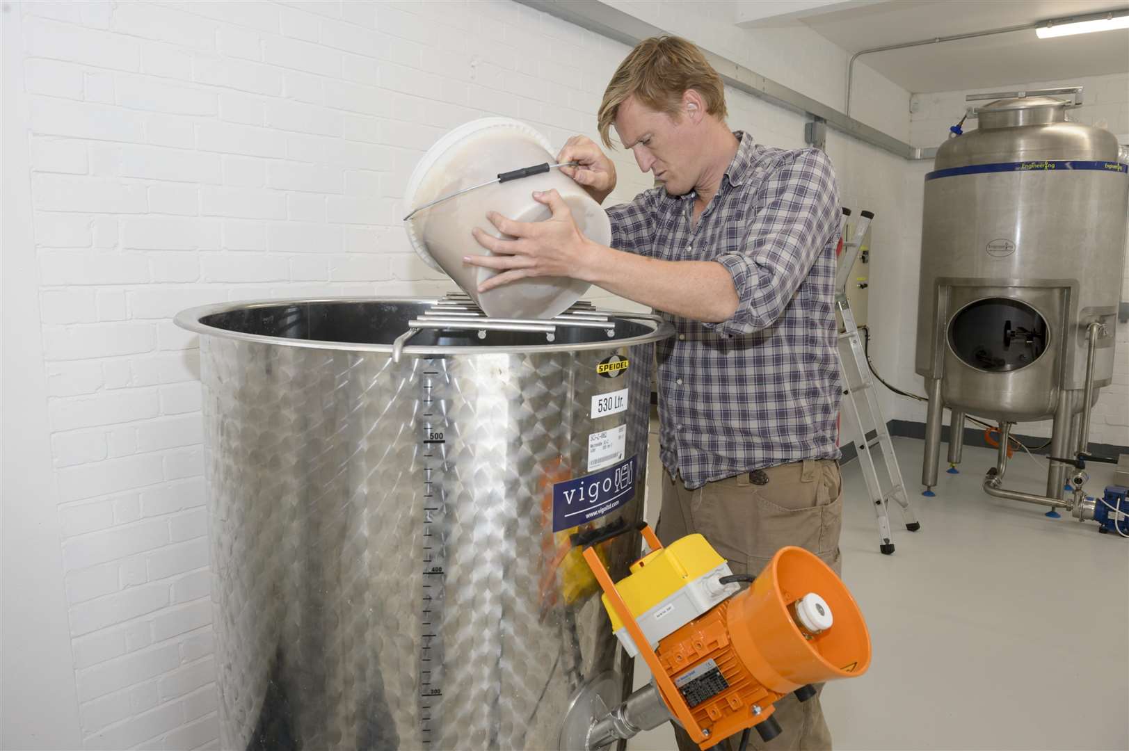 Will pouring honey into the mixing tank