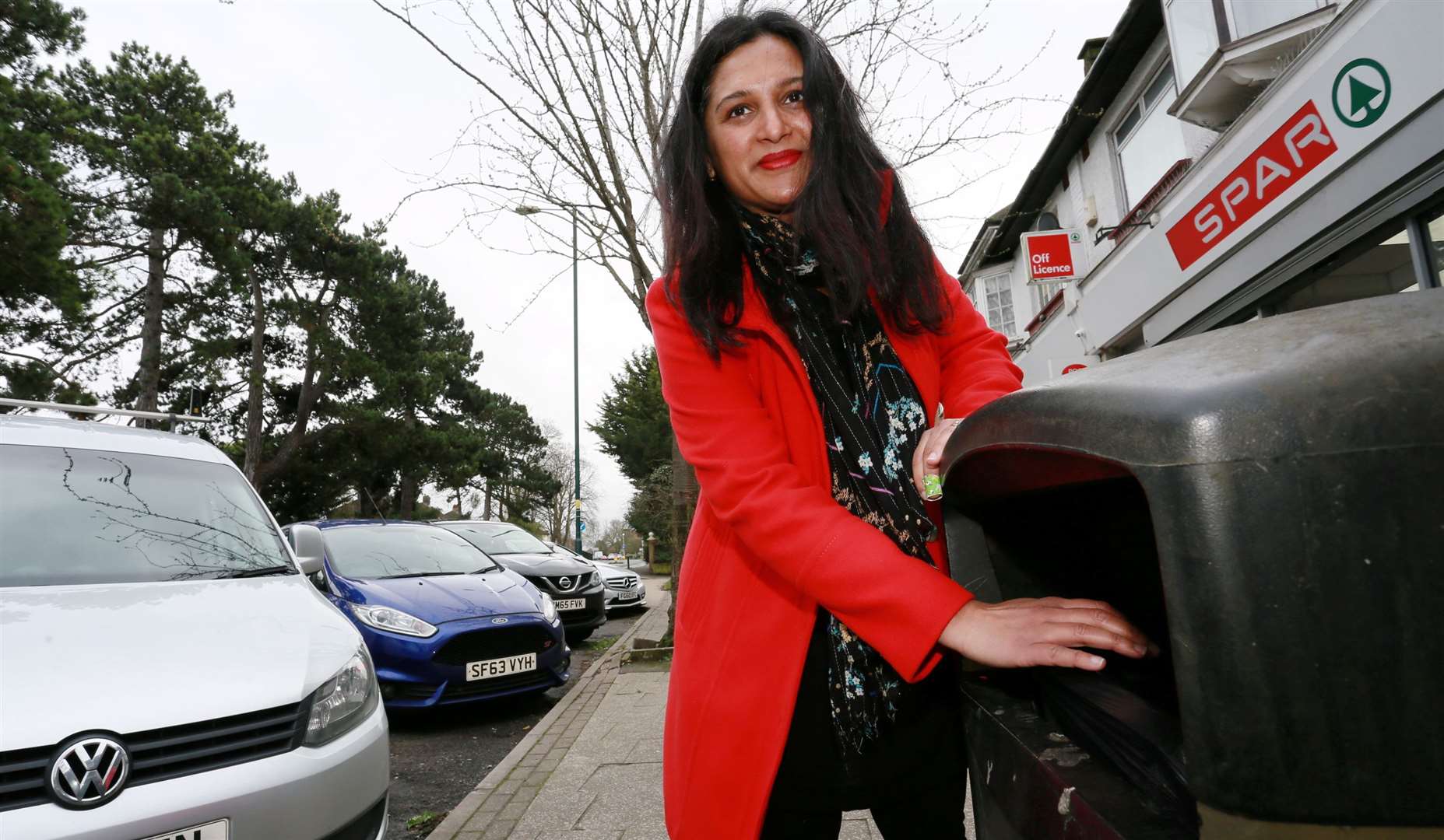Smitha Campbell witnessed people throwing rubbish out of a car window in Rochester, despite there being a rubbish bin 20 feet across the road. Picture: Phil Lee