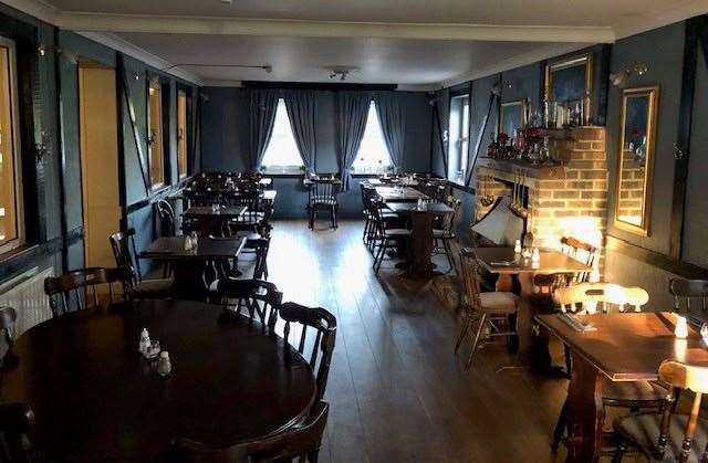 The Chequers Inn is a bit of a Tardis and, although it’s not obvious when you walk in, the dining room on the left-hand side of the pub is a good size