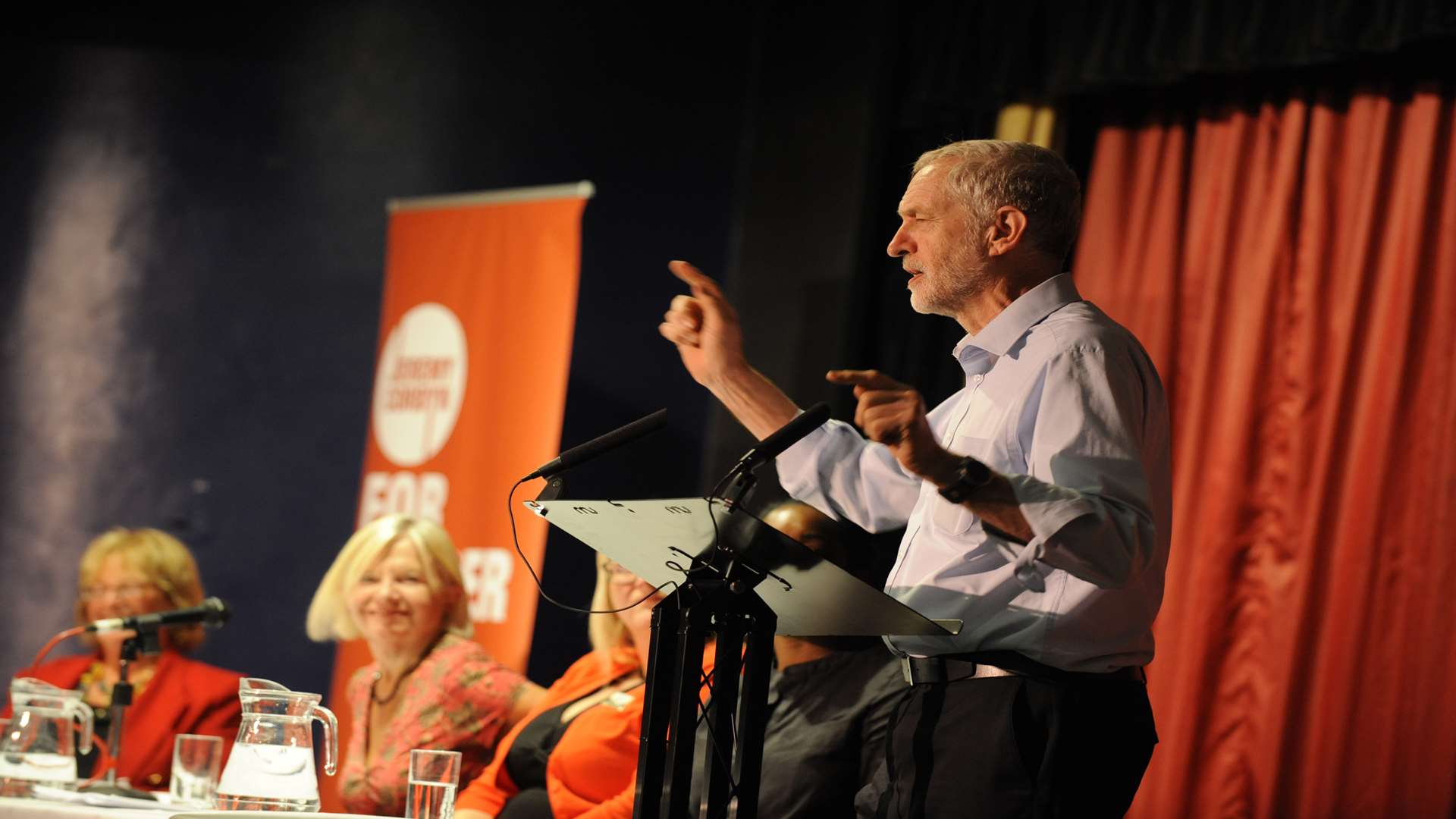 Jeremy Corbyn makes a point to the audience