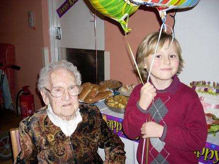 Beff Harries, who has dies aged 102