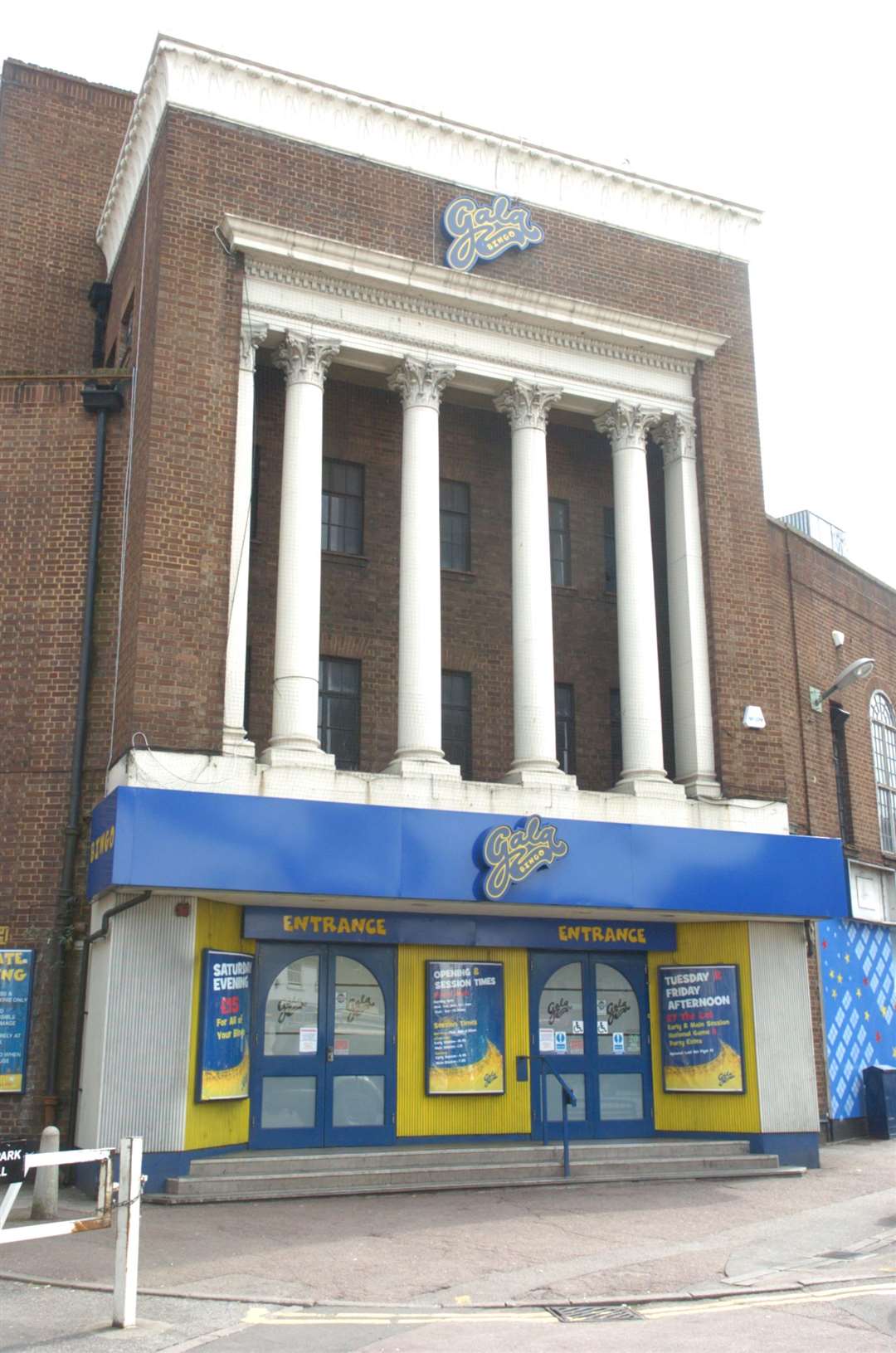 The Gala Bingo building at the bottom of Gabriel's Hill