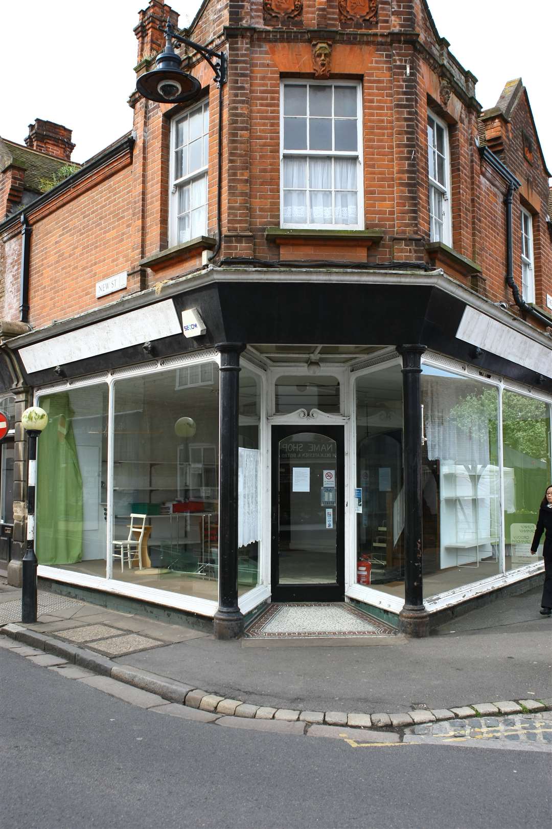 Whites of Kent has closed after 45 years in the town