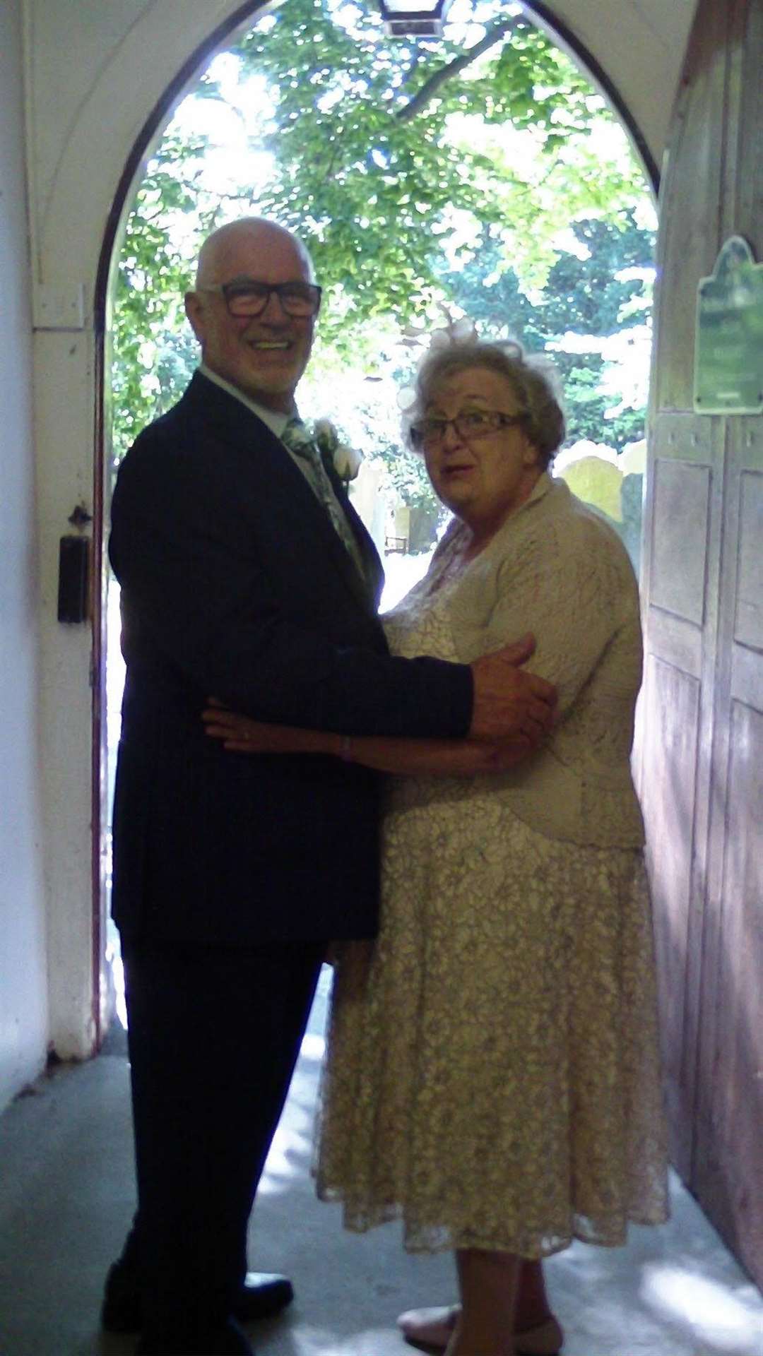 Rose and Jack Simmons recently celebrated their 60th wedding anniversary
