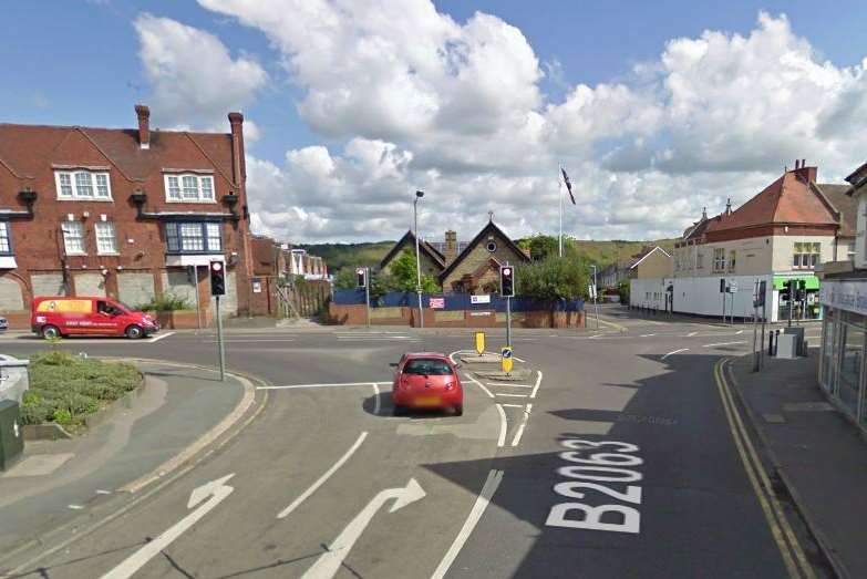The lights are out at the Risborough Lane and Cheriton High Street junction. Picture: Google