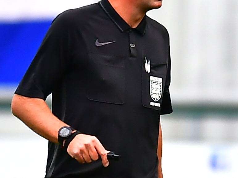 Referee Chrisopher Minter received abuse at half-time of a Sunday League match