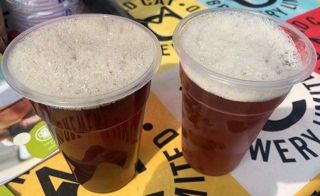 The dark bitter and Hoppy Pale from Faversham’s Madcat Brewery didn’t look too dissimilar