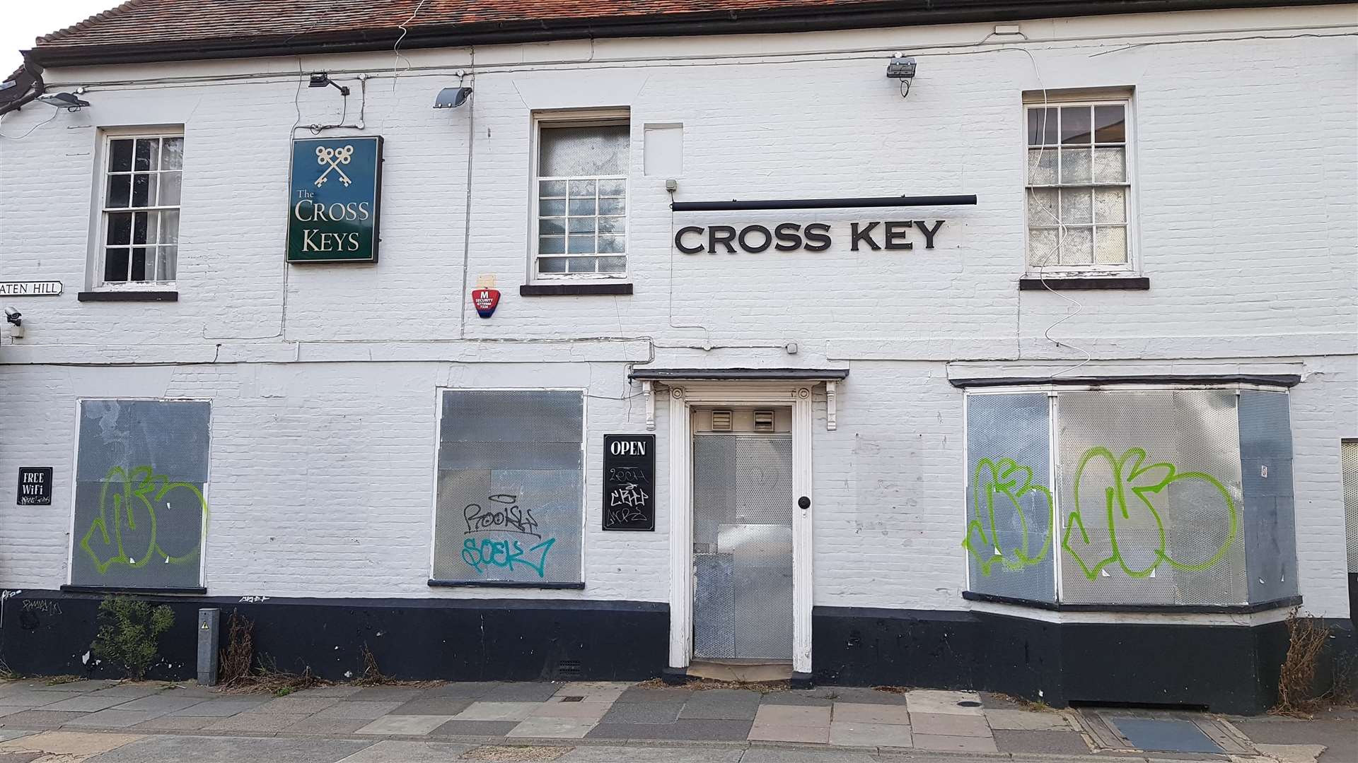 The derelict Cross Keys pub in Canterbury