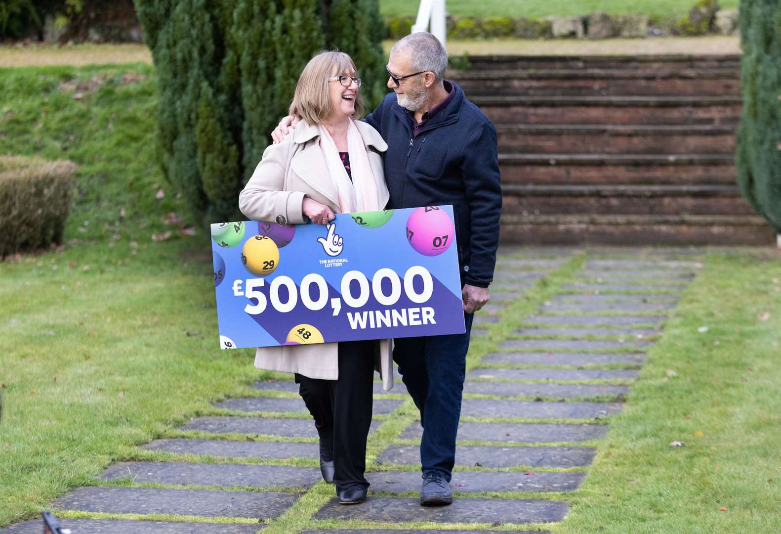 Len and Hazel Parsons frm Rochester win the thunderball (61625641)