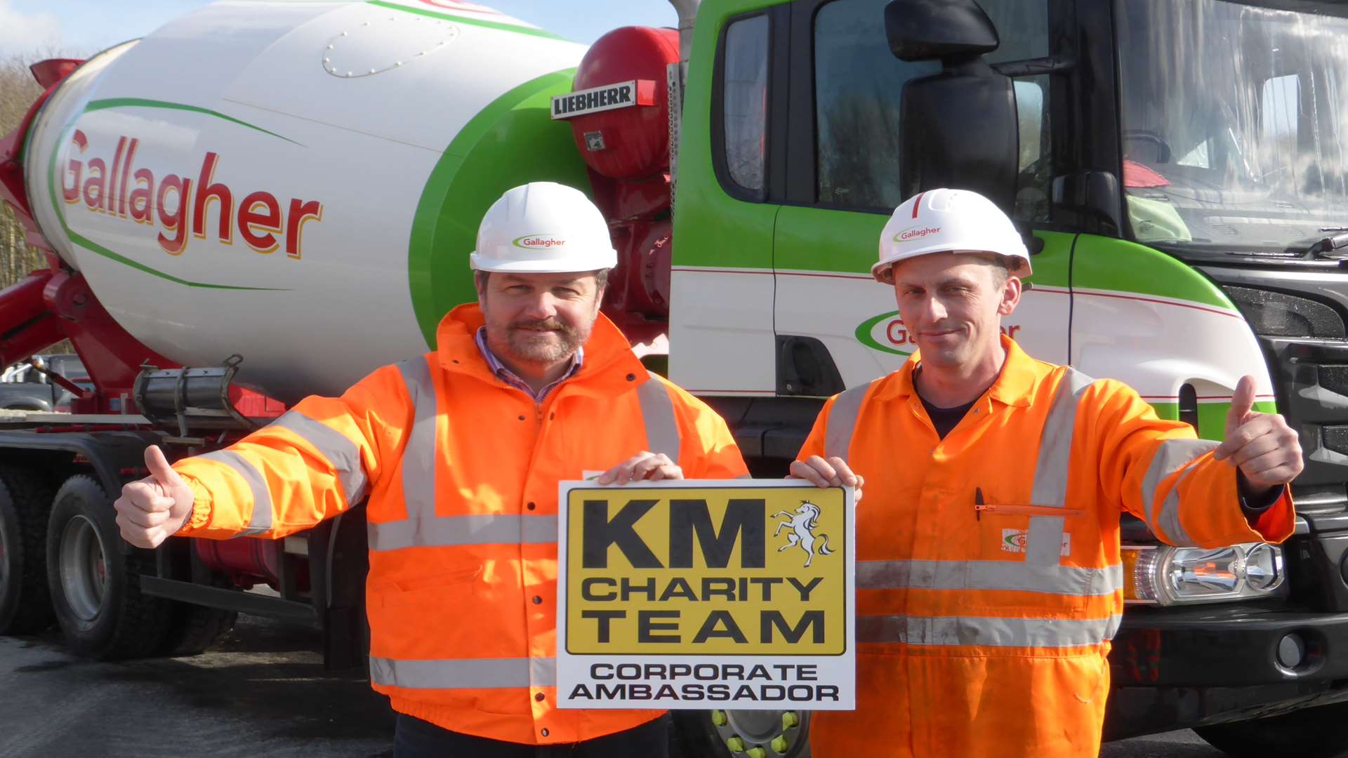 Sean Connor and Wayne Fisher of Gallagher Aggregates Ltd showcase support for the inaugural KM Charity Golf Challenge, staged at Boughton Golf Club on Friday, May 20.
