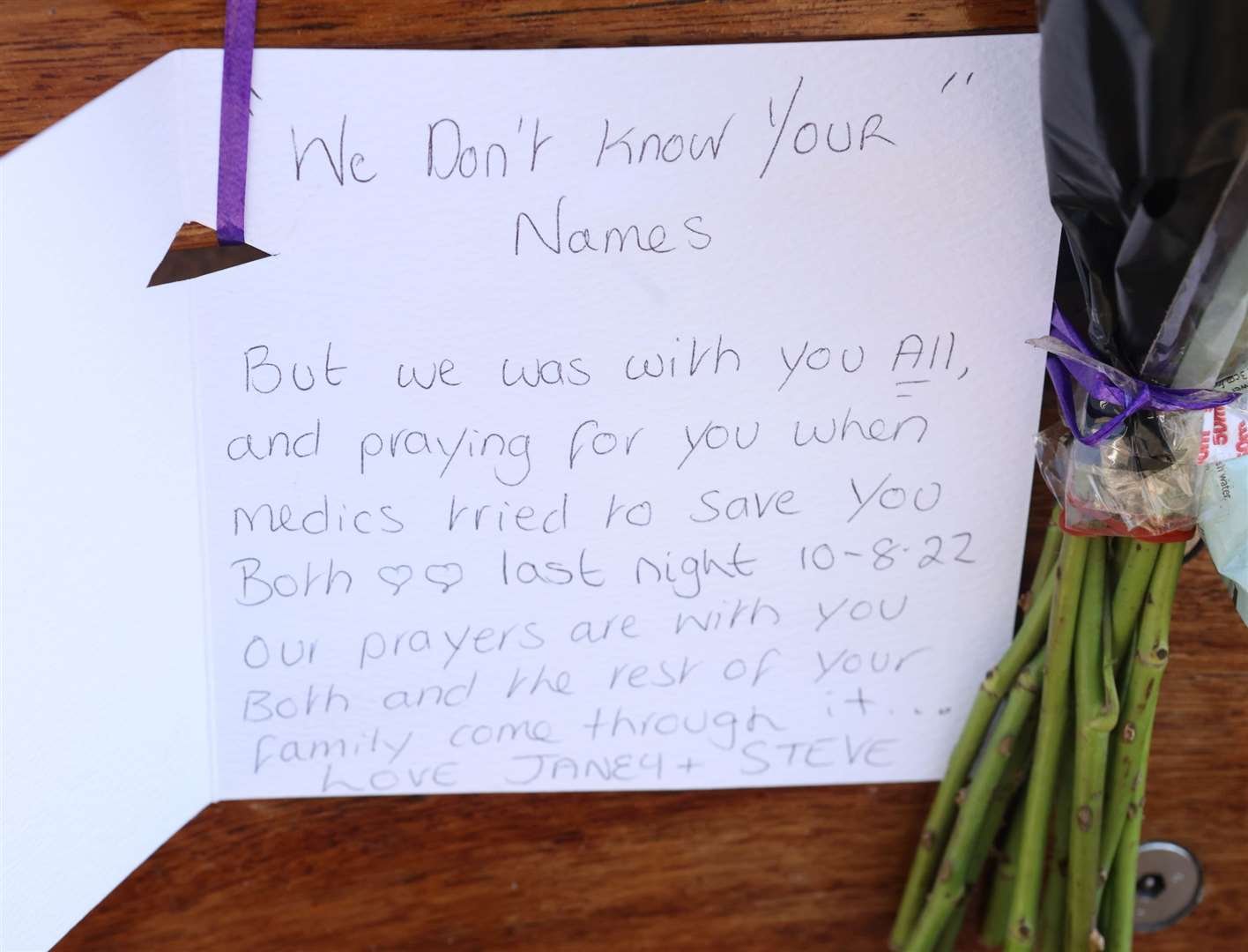 A tribute left at the scene from a good Samaritan who tried to help. Picture: UKNIP