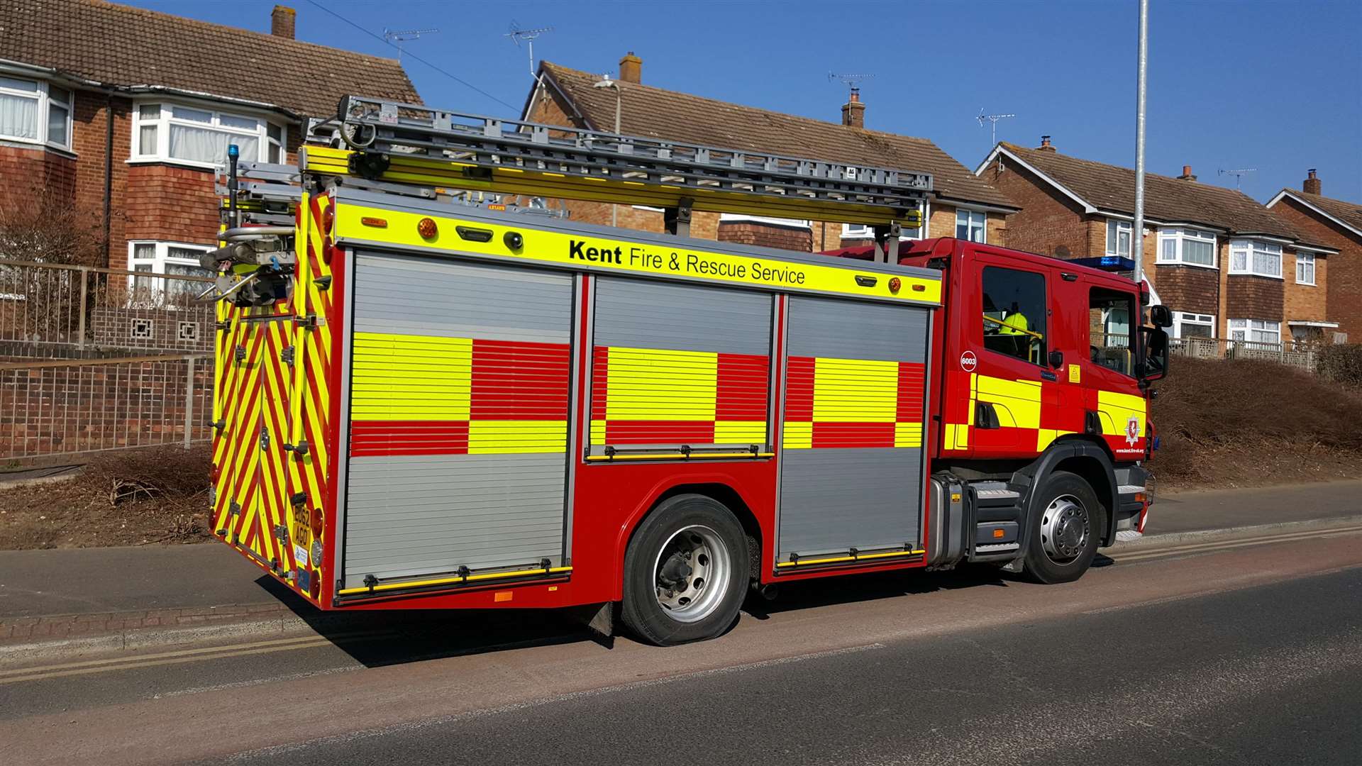 The fire engine on Canterbury Road (7466581)