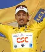 Fabian Cancellara retains the yellow jersey