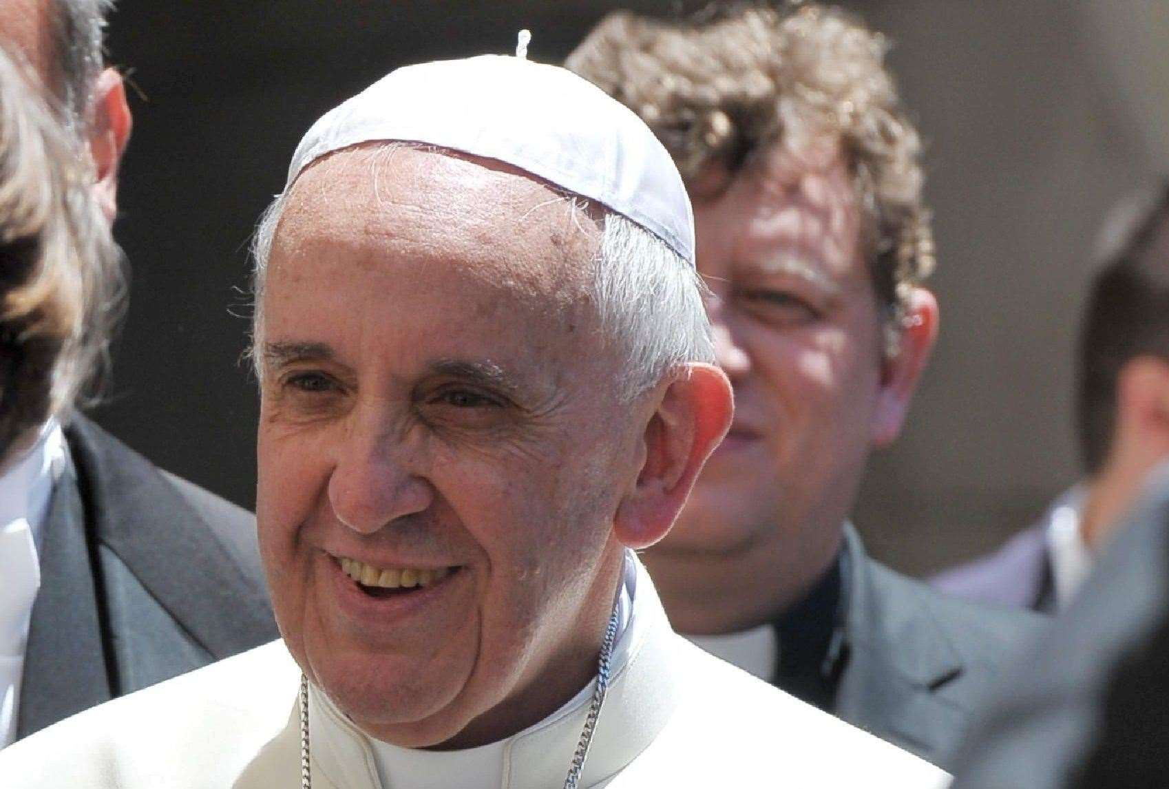 Papa Francisco.  Foto vía Osservatore / SWNS