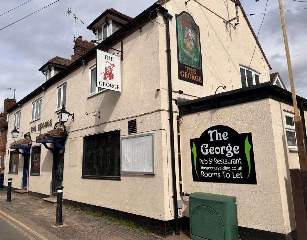 The George pub on Benover Road, Yalding