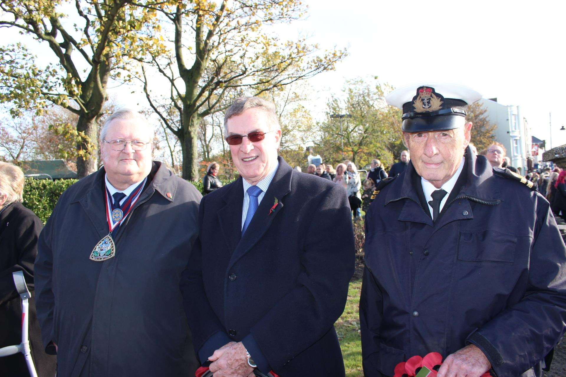 Peter MacDonald, right, with county councillor Ken Pugh, centre, and Swale's deputy mayor Cllr Ken Ingleton, left, at the Sheerness war memorial on Remembrance Sunday (5504346)