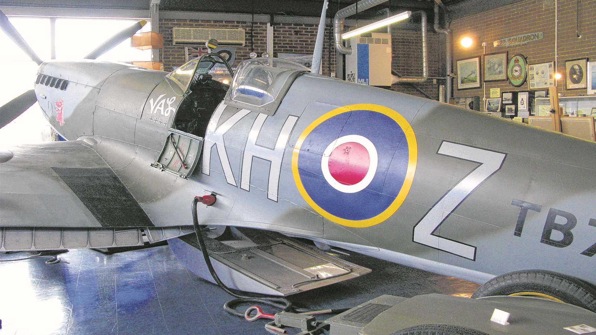 The Spitfire and Hurricane Memorial Museum at Manston
