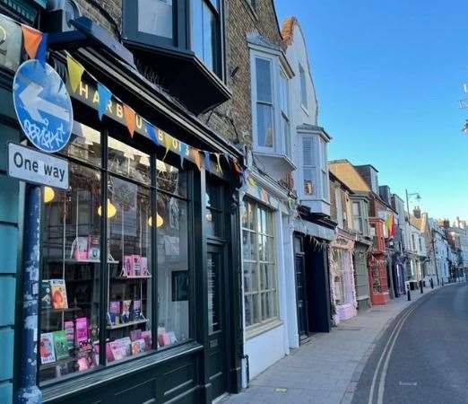 Sharing a photo of Harbour Street, actor and director Lauren Paul described Whitstable as 'the cutest little town'. Picture: @laurenpaul8/Instagram