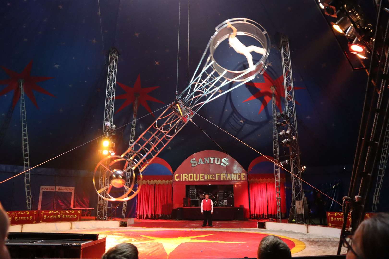Daredevil Sergio Silva on the Wheel of Death at Santus Circus on the Isle of Sheppey. Picture: John Nurden
