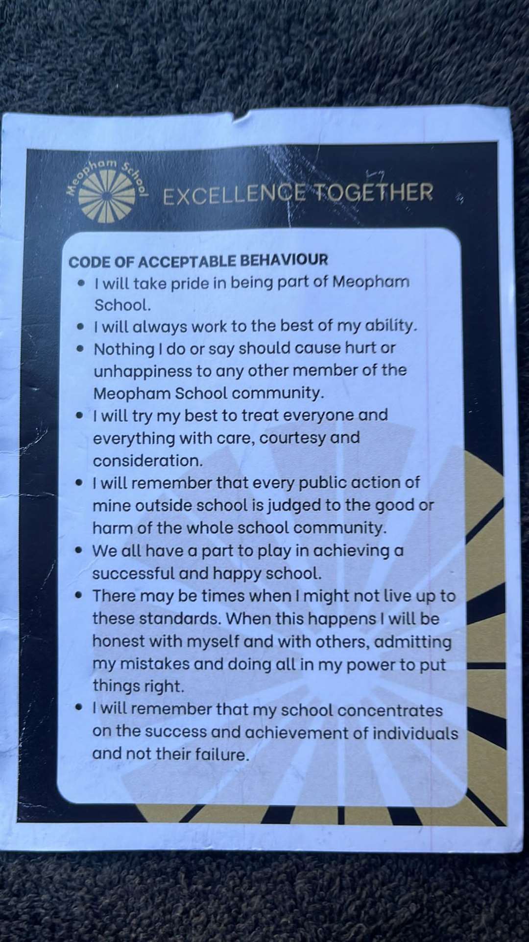 Meopham Secondary School's list of 'acceptable behaviours'