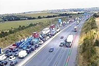 Long delays on the M25 in Kent after a lorry overturned