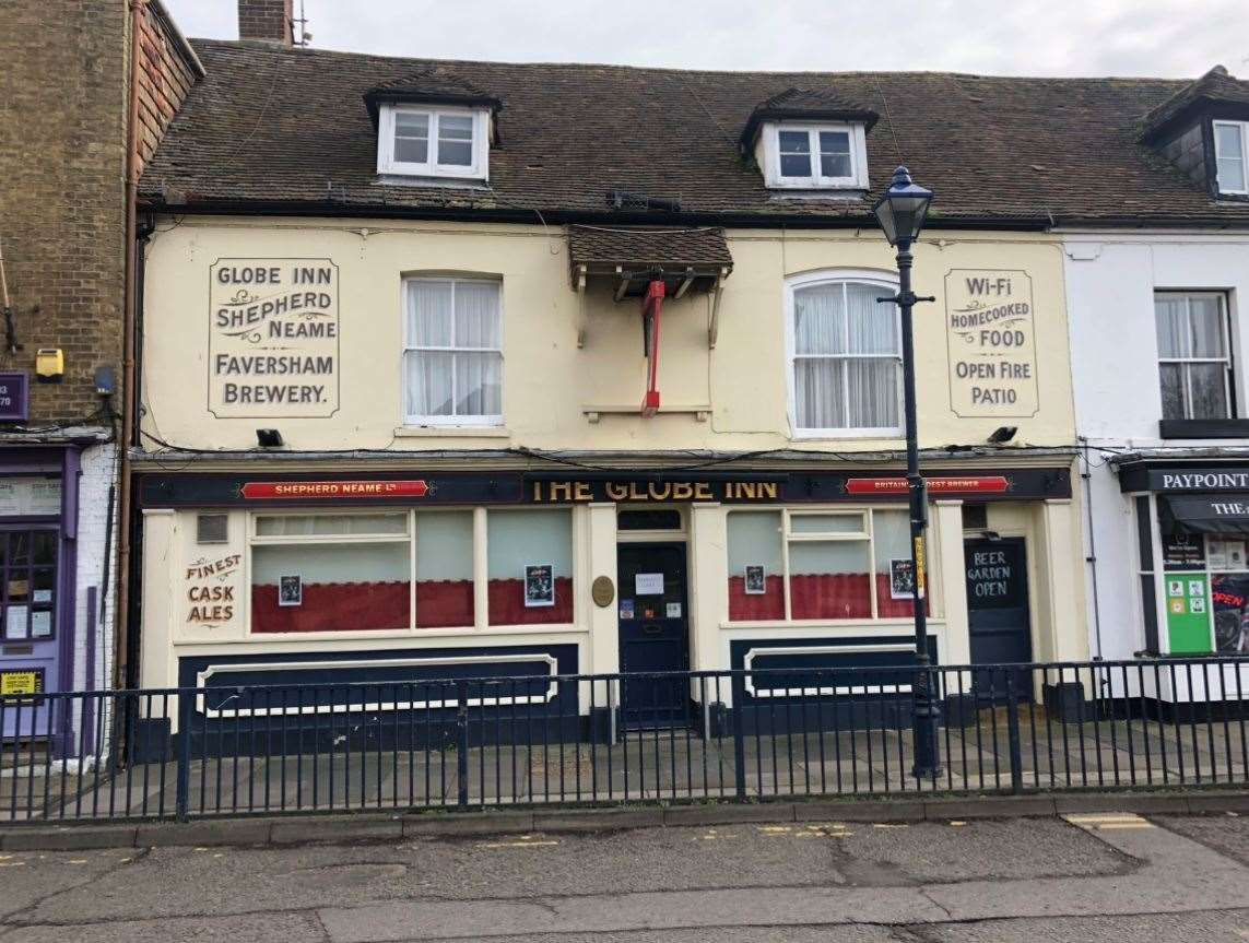The Globe Inn, in Hythe, has been re-listed on the market for £275,000