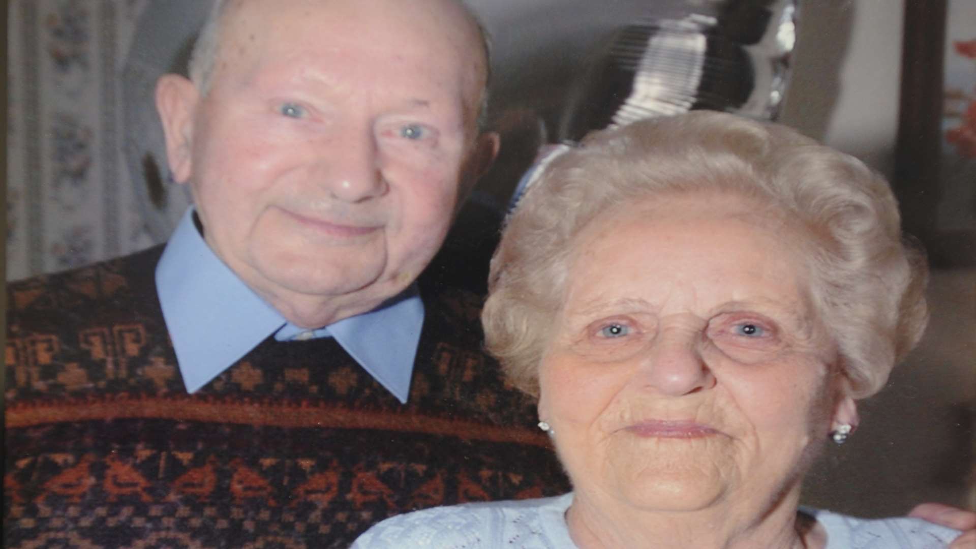 Joyce and Frank Dodd died on the same day after 77 years of marriage