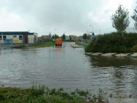 The scene in Haven Drive, Hawkinge on Tuesday morning. Picture sent in by reader Gwendoline Powell