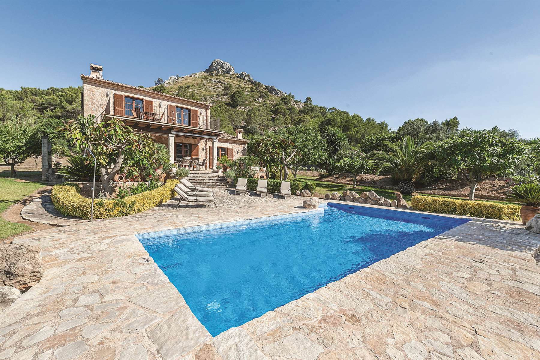 A James Villas holiday home in Mallorca