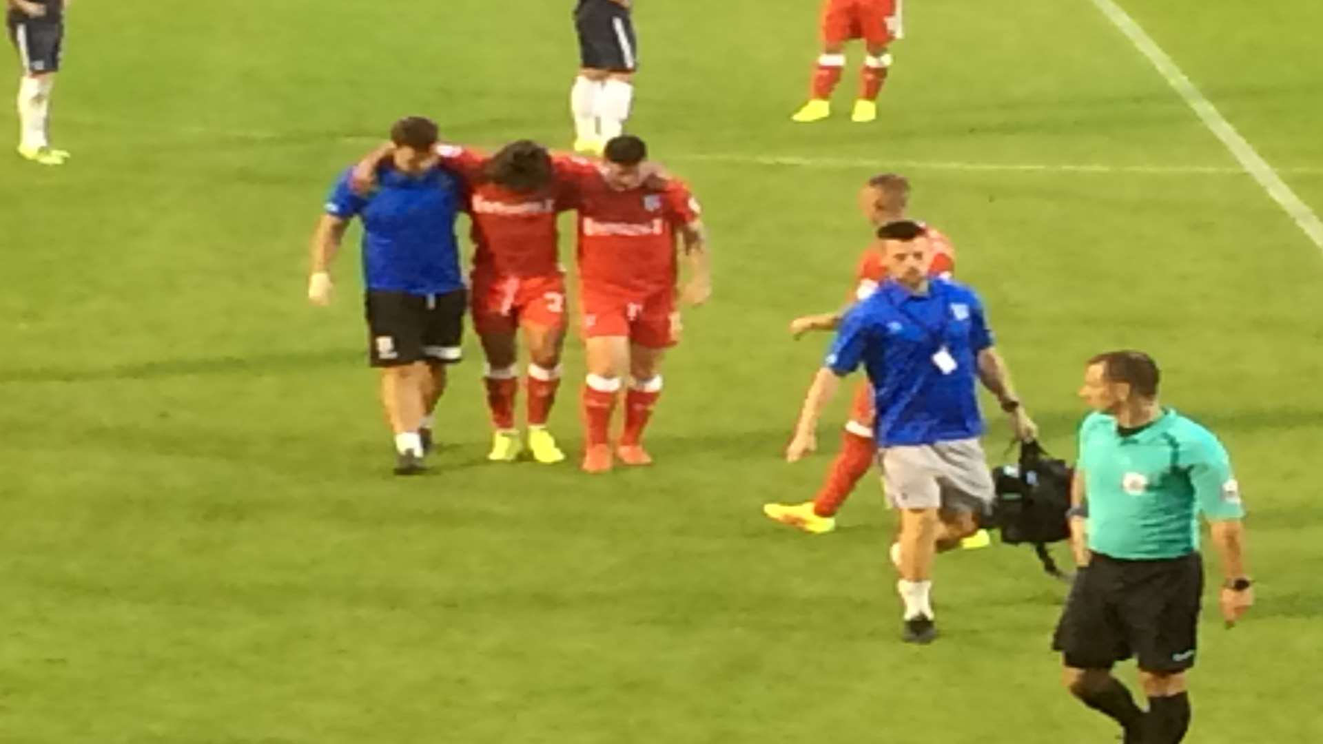 Bradley Dack limps off at Southend United on Tuesday night