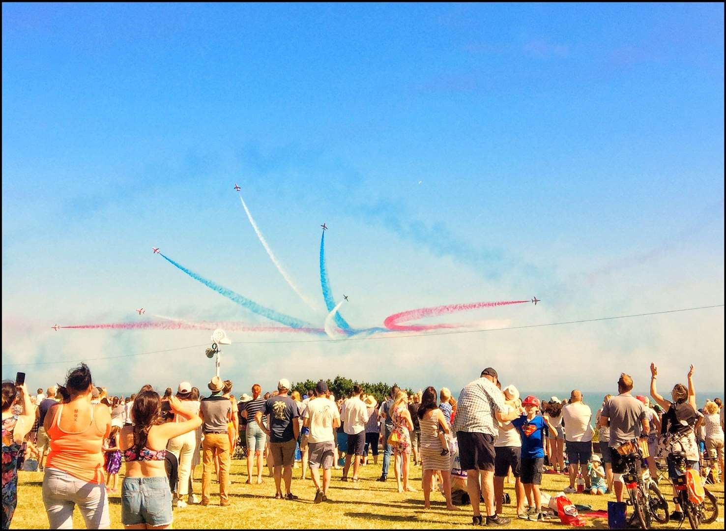 The Red Arrows display above Folkestone in 2019. Picture: @2ndModern