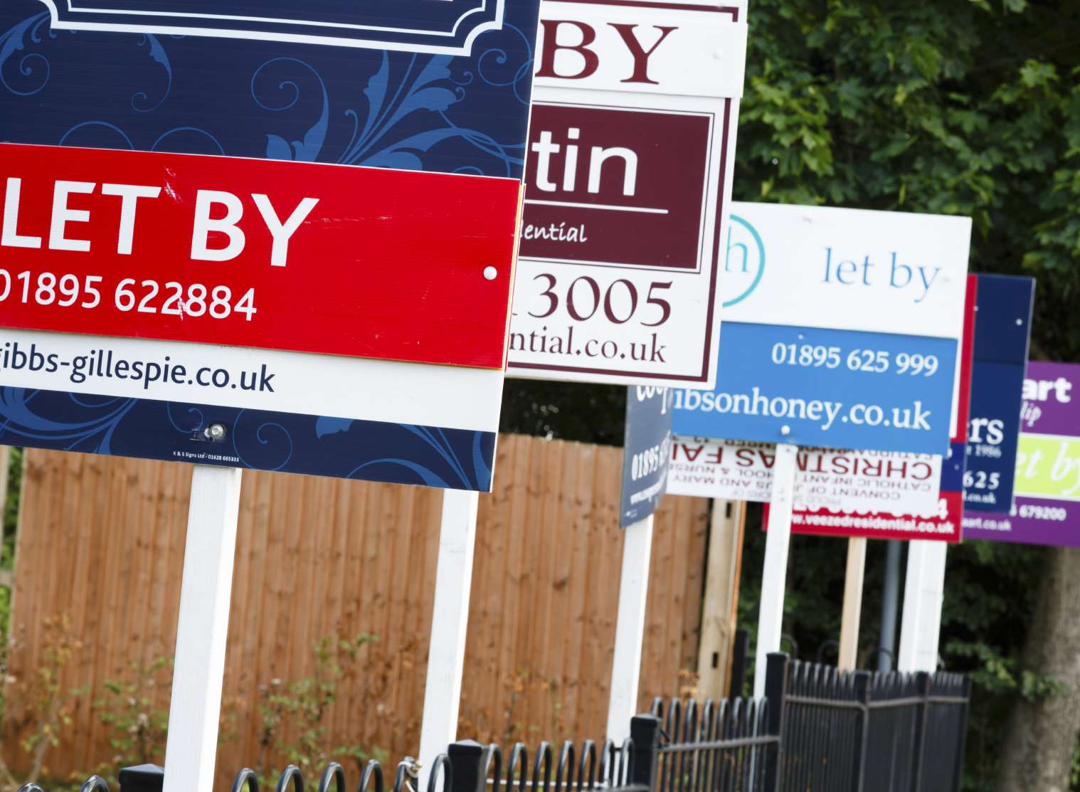 Estate agents could face a £5,000 fine for failing to declare fees