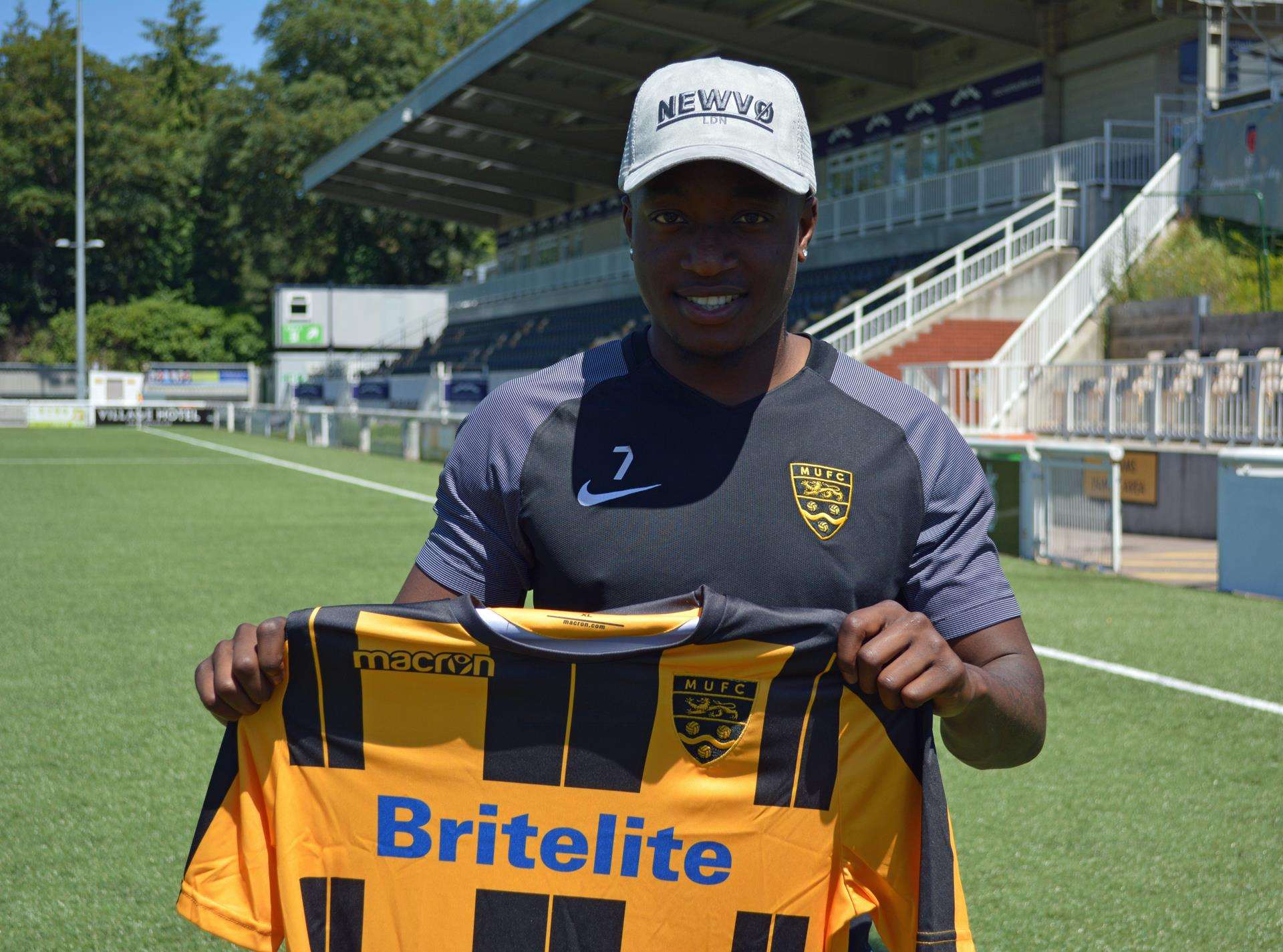 Jamar Loza has signed a new deal at Maidstone
