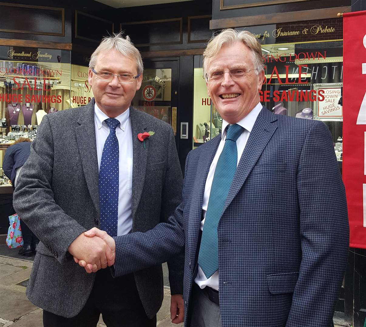 Karl Humphreys (left) and Tony Pearce are leaving the jewellery trade after 47 years (5237365)