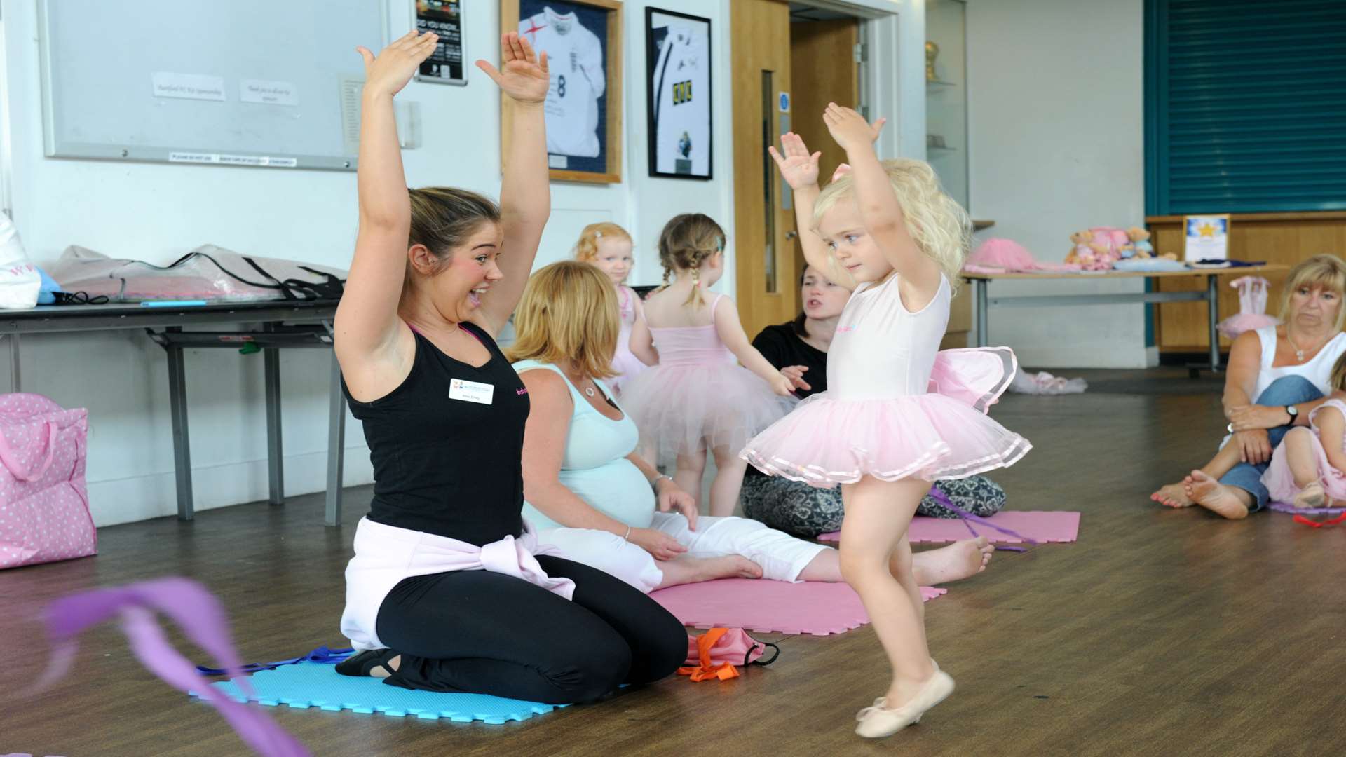 Baby ballet teacher Emily Waddell has won an award for most outstanding activity leader