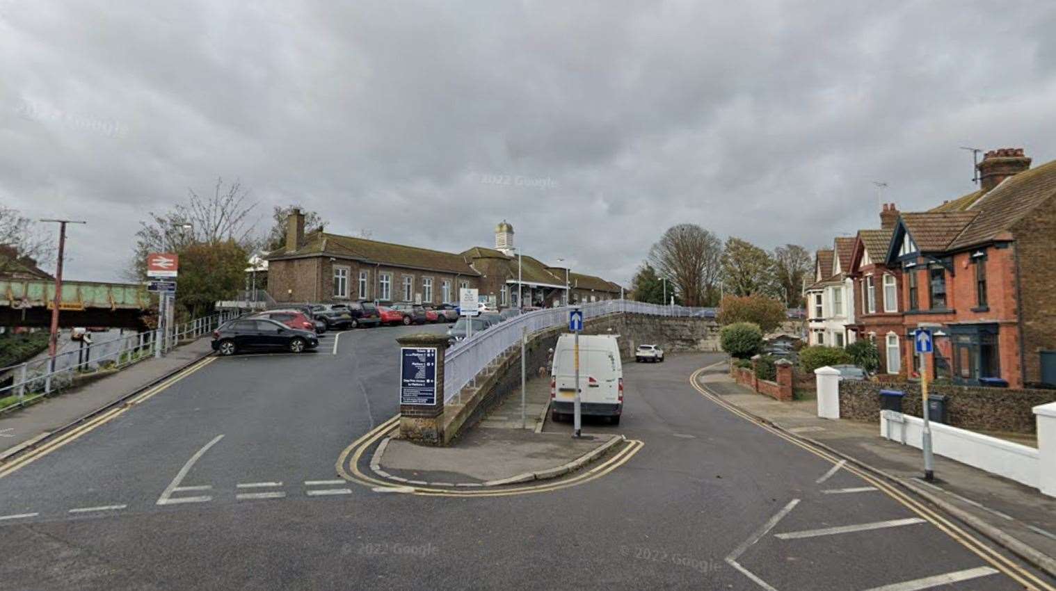 A teenage boy was robbed at knifepoint by a gang near Broadstairs Station. Picture: Google