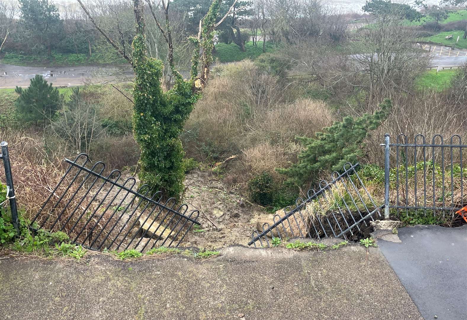 The previous closure on Maderia Walk remains in place, following a landslide that damaged part of the railings.