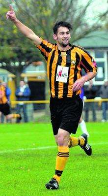 Folkestone Invicta's James Everitt