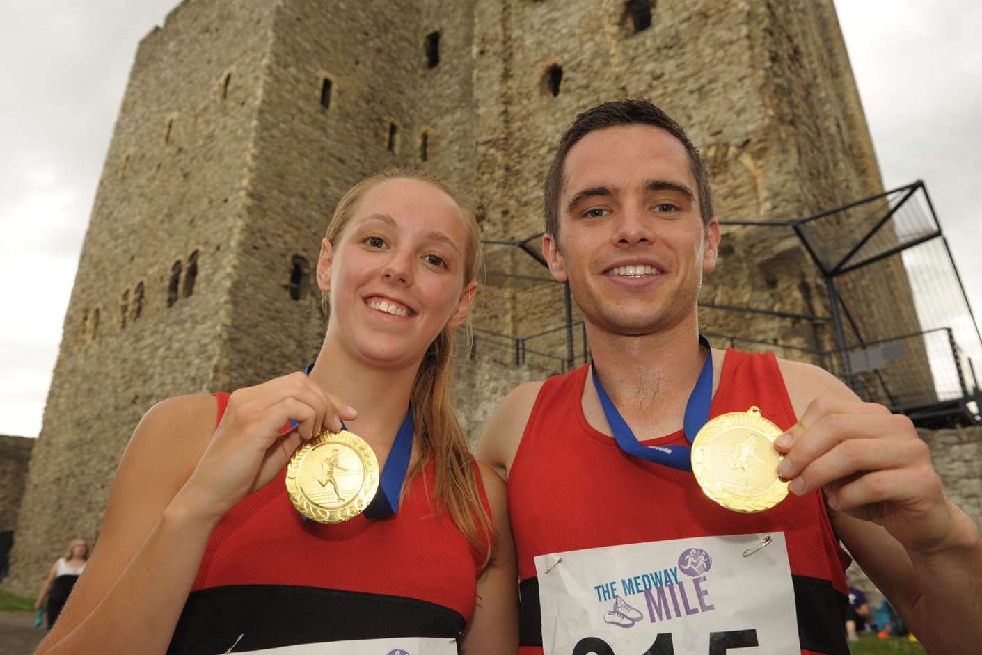 The winners of the elite races, Dani Chattenton and Ben Tyler.