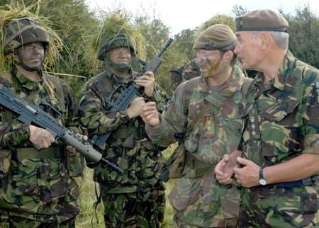 Lord Lieutenant Allan Willett (right) with members of the Canterbury-based 3rd Battalion, Princess of Wales's Royal Regiment, of which he is Honorary Colonel