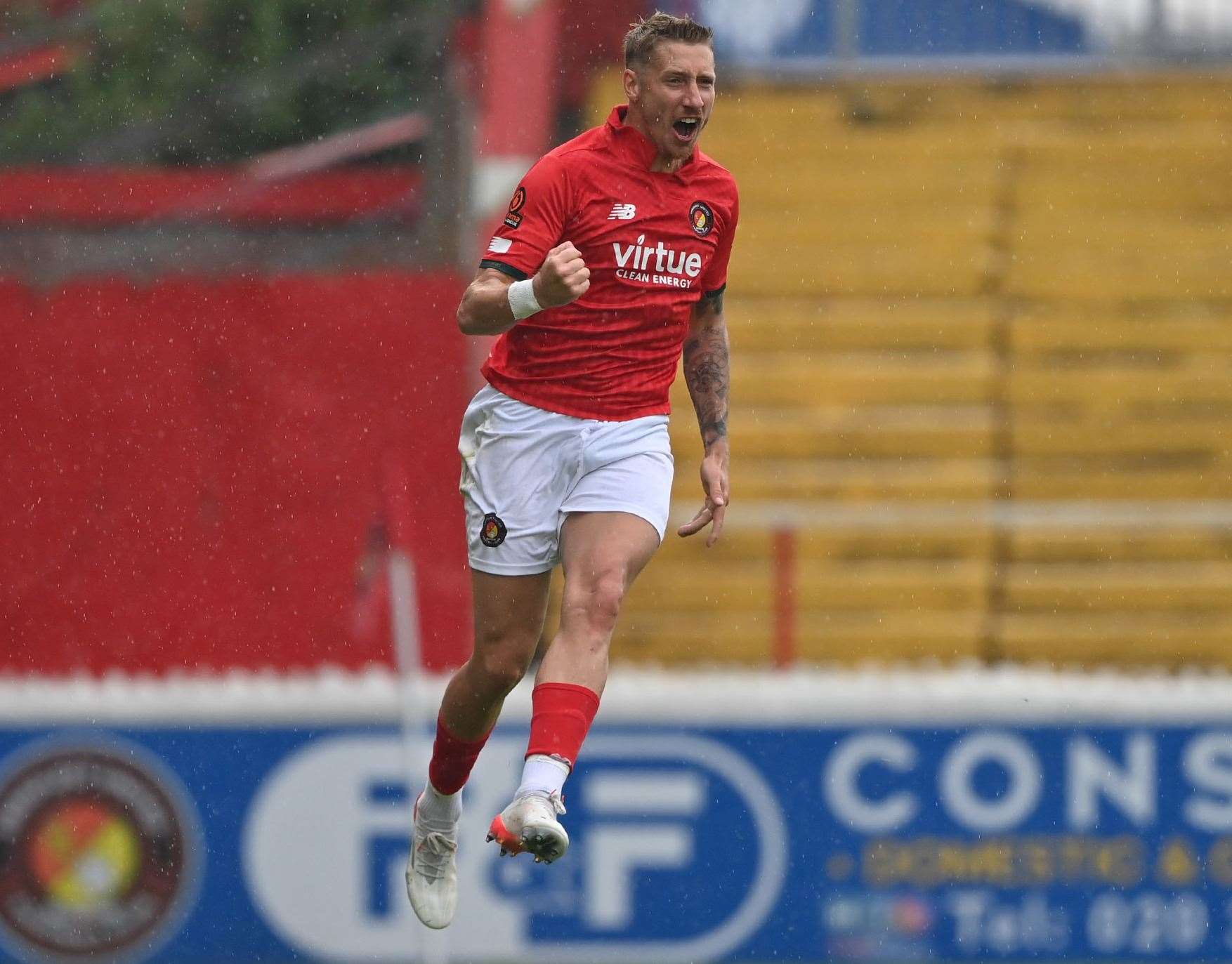 Forward Lee Martin has signed for Dover having been released by Ebbsfleet. Picture: Keith Gillard