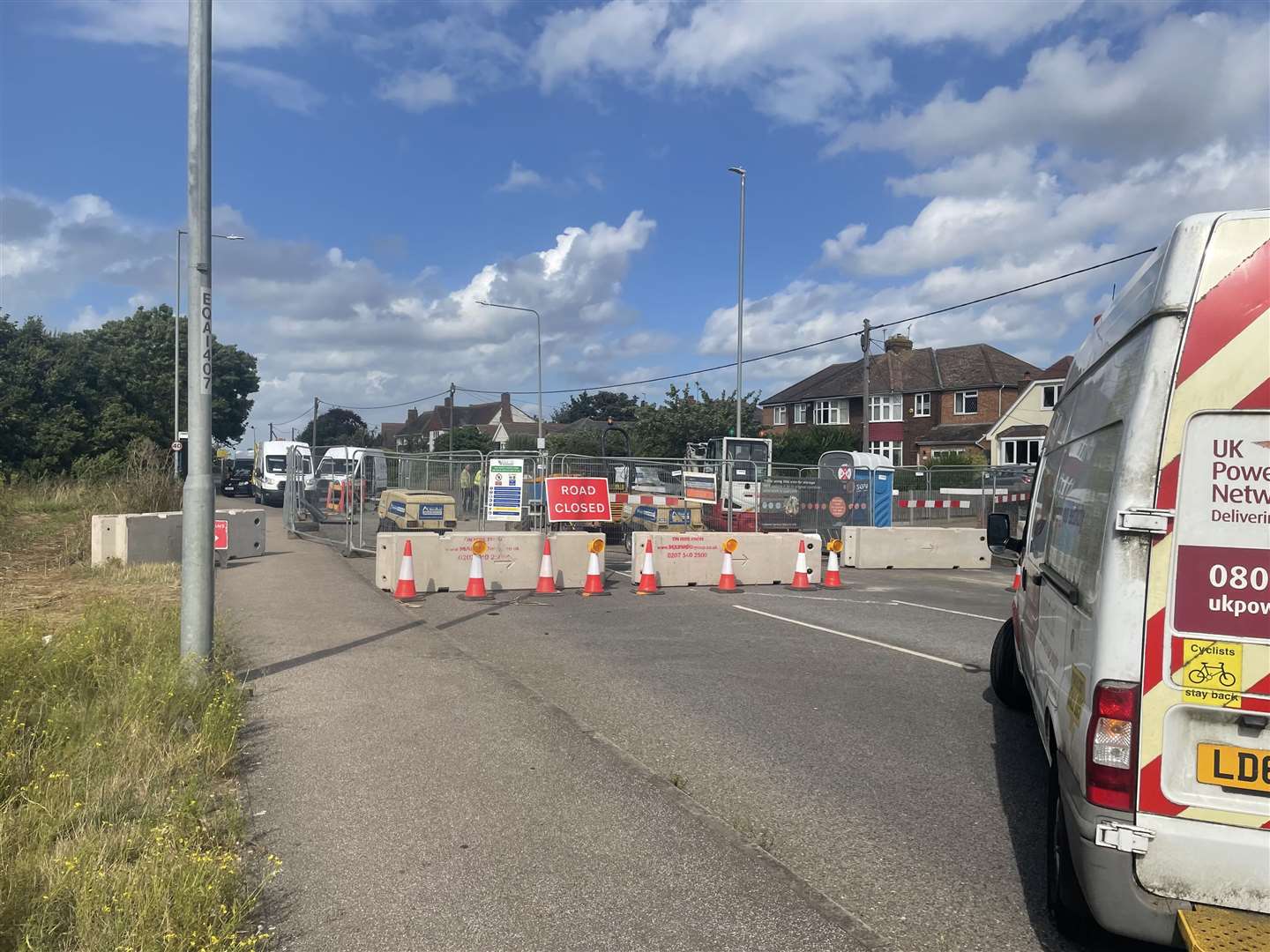 Road works to replace gas mains along Queenborough Road, Halfway