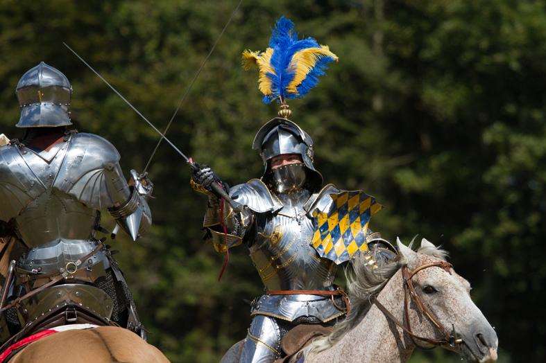 The knights in combat at Leeds Castle