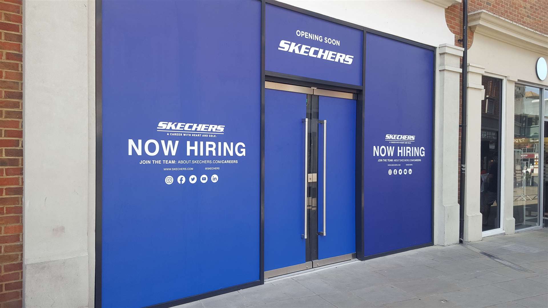 skechers hiring