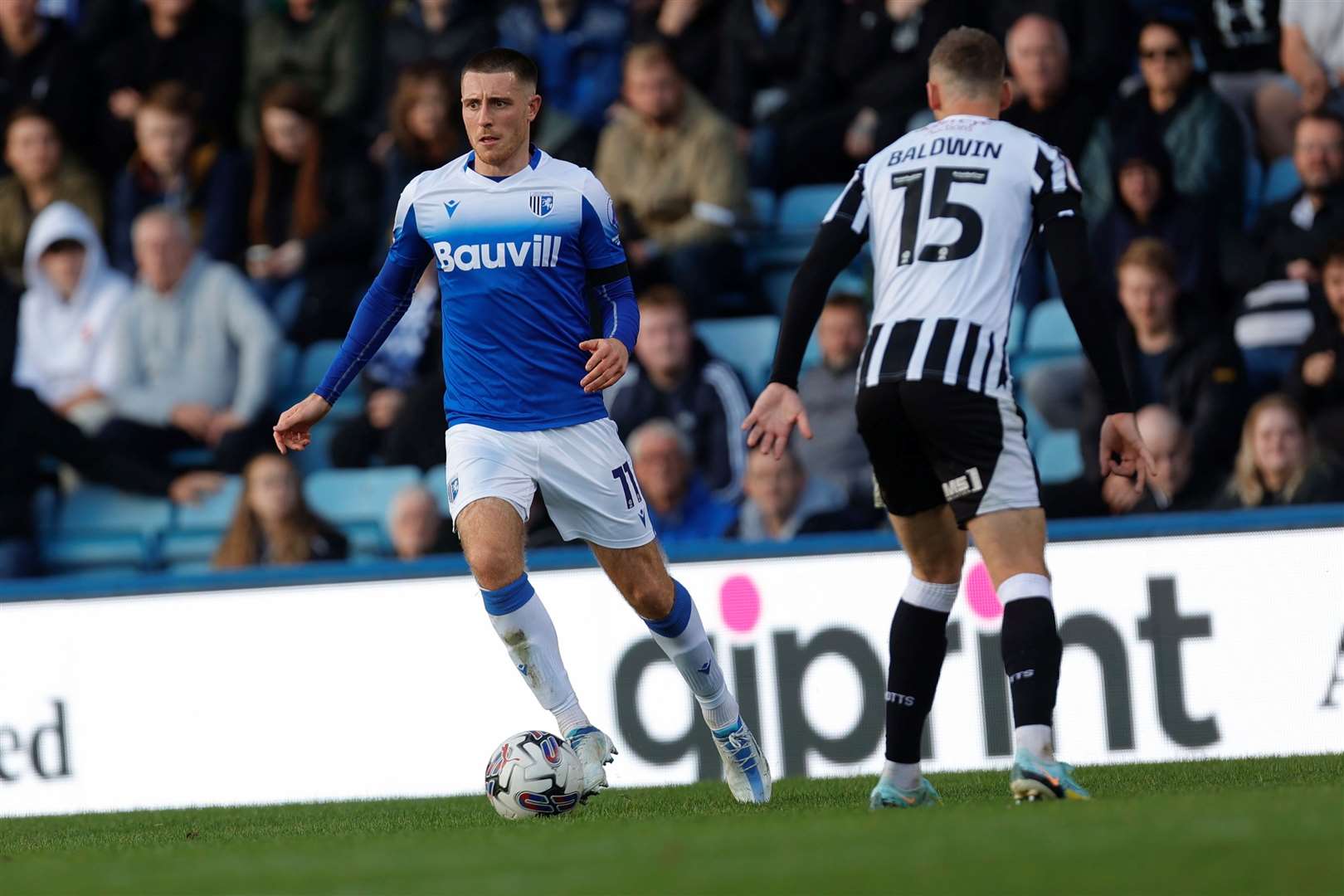 Dom Jefferies in action for Gillingham against Notts County Picture @Julian_KPI