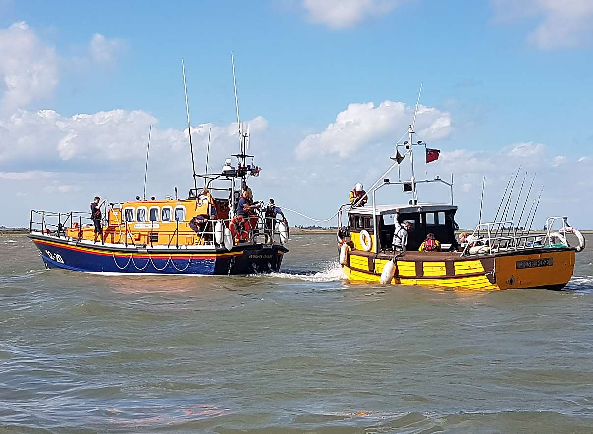 Margate lifeboat with the 34ft angling boat under tow. Picture: RNLI Whitstable.