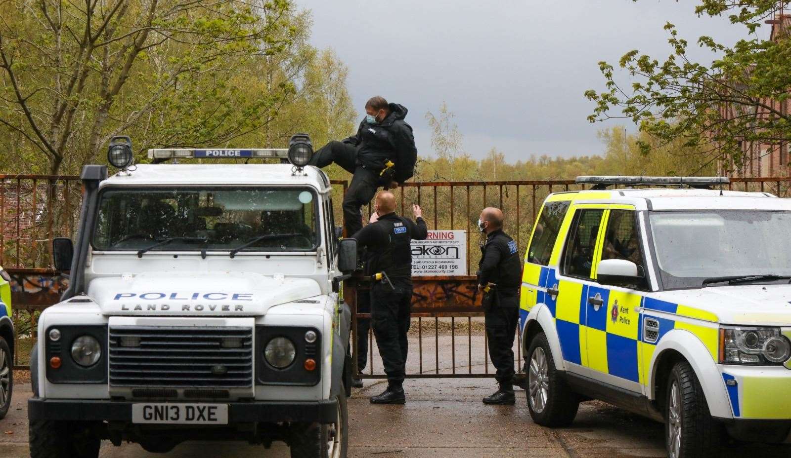 Police search the former Snowdown Colliery Picture: UKNIP