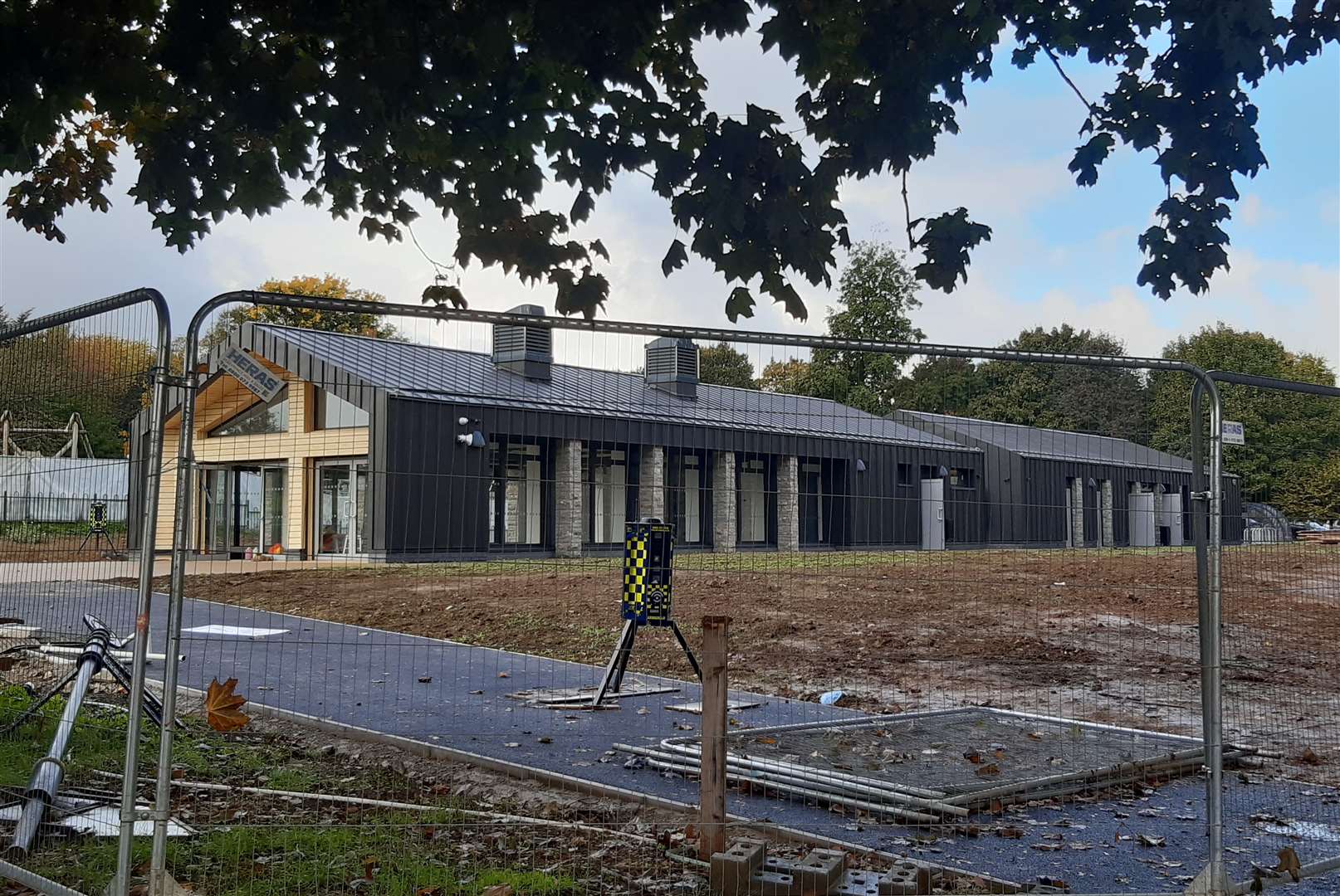 The opening of the new cafe in Mote Park has been delayed